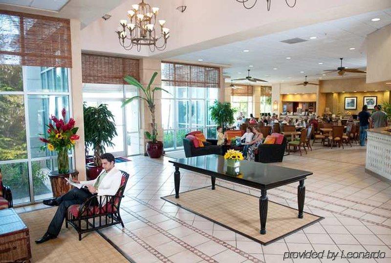 Hampton Inn & Suites San Juan Carolina Interior photo